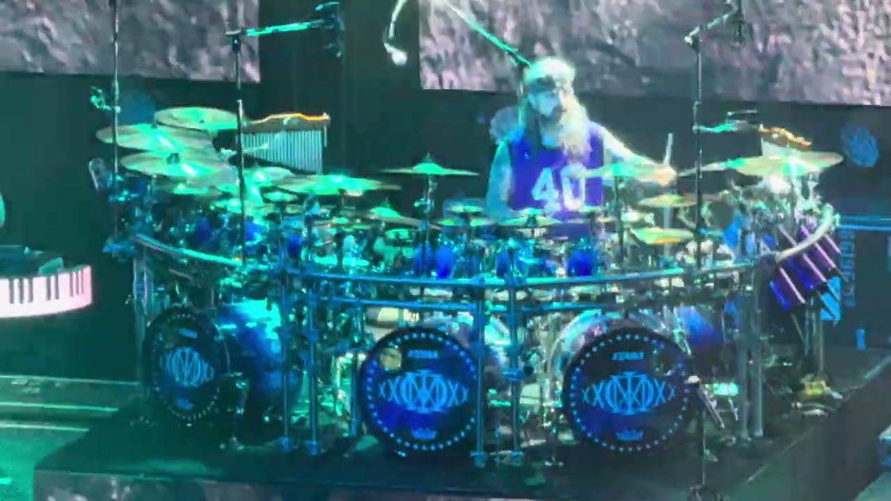 “Under a Glass Moon” (Dream Theater) Live in L.A. 2/22/25