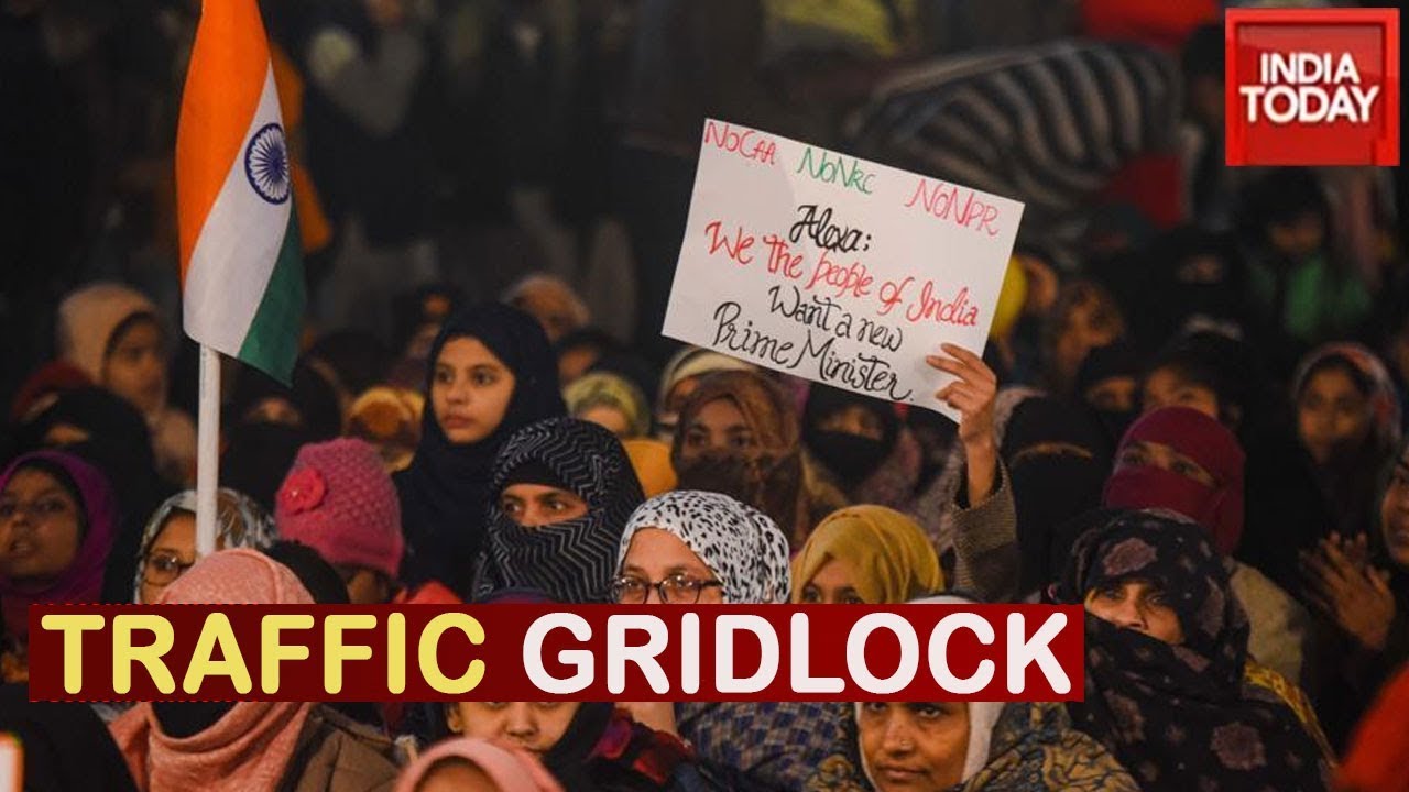 Traffic Gridlock Between Delhi-Noida Due To Ongoing Protests In Shaheen Bagh