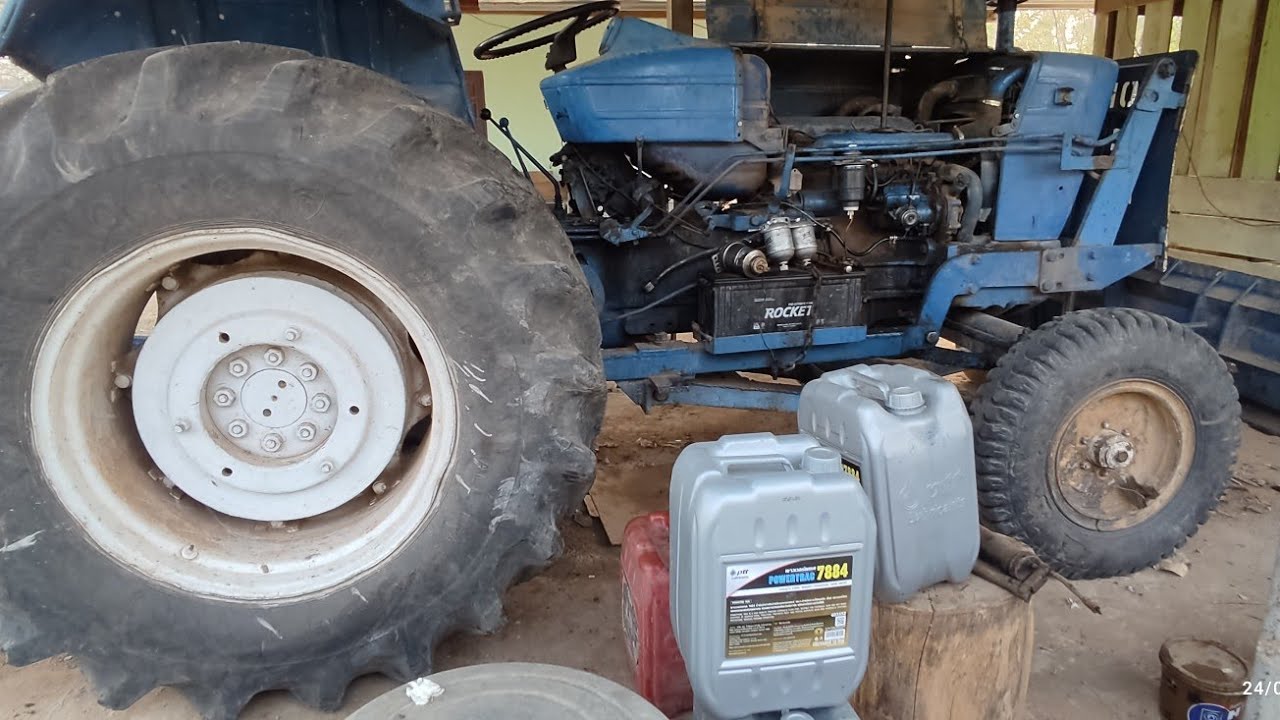 มาแชรปะสบกานใส่น้ำมันไฮโดริก ford 6600 ใครรู้ก่อช่วยแนะนำหน่อยครับ