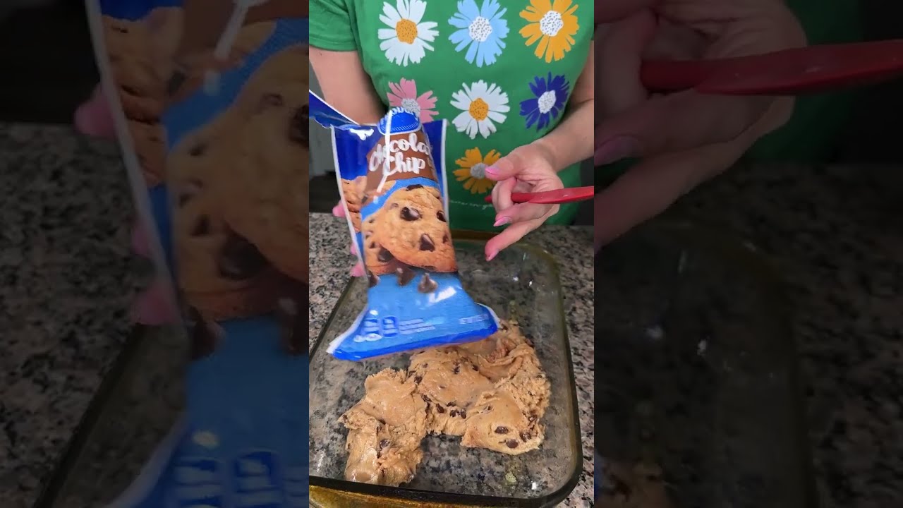 This 1 pan dessert is so good!