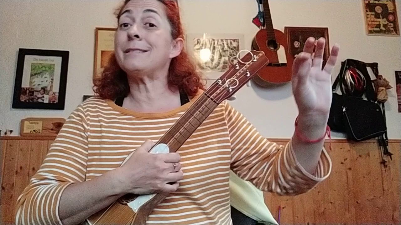 Andrés repasate el motor ( Para timples por el cinco)