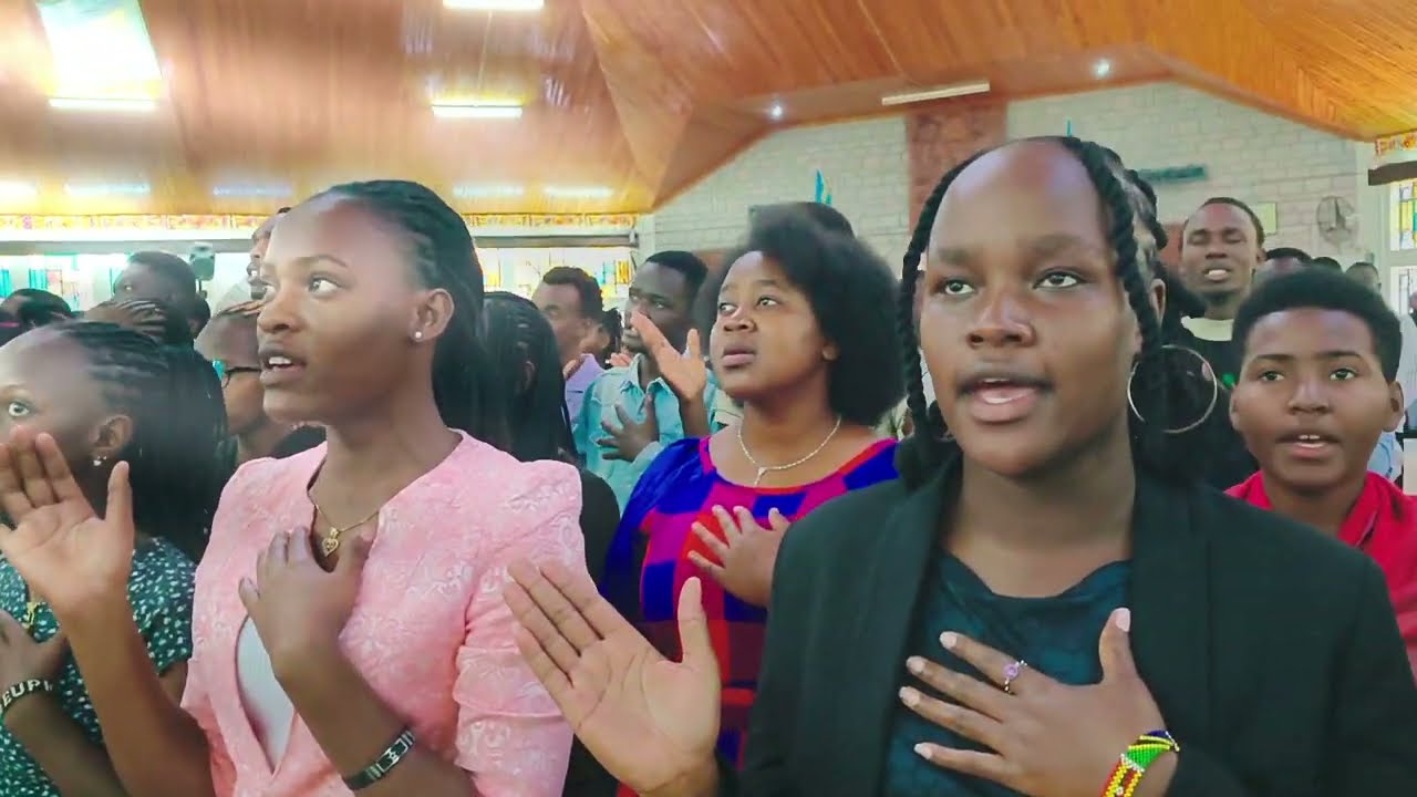 BANANA MASS||JOHN MATOKE|| SUNG BY KUCC CHOIR 