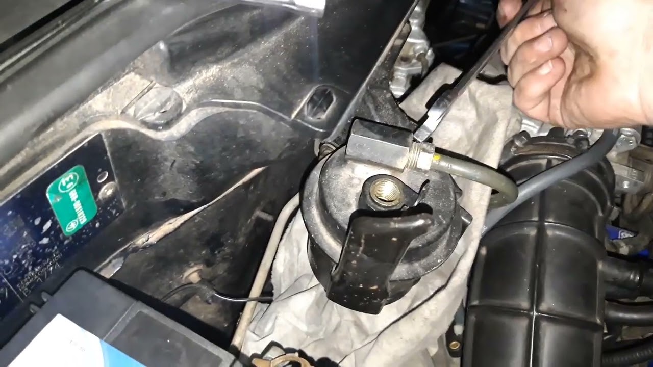 CAMBIO FILTRO DE GASOLINA AL CIVIC EG (JDC MOTORS GARAGE)