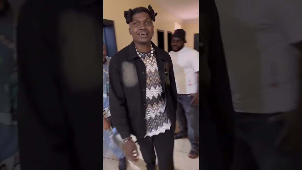 Harry b was shocked to see me in Asaba , I flew down from Lagos to receive his prayers 