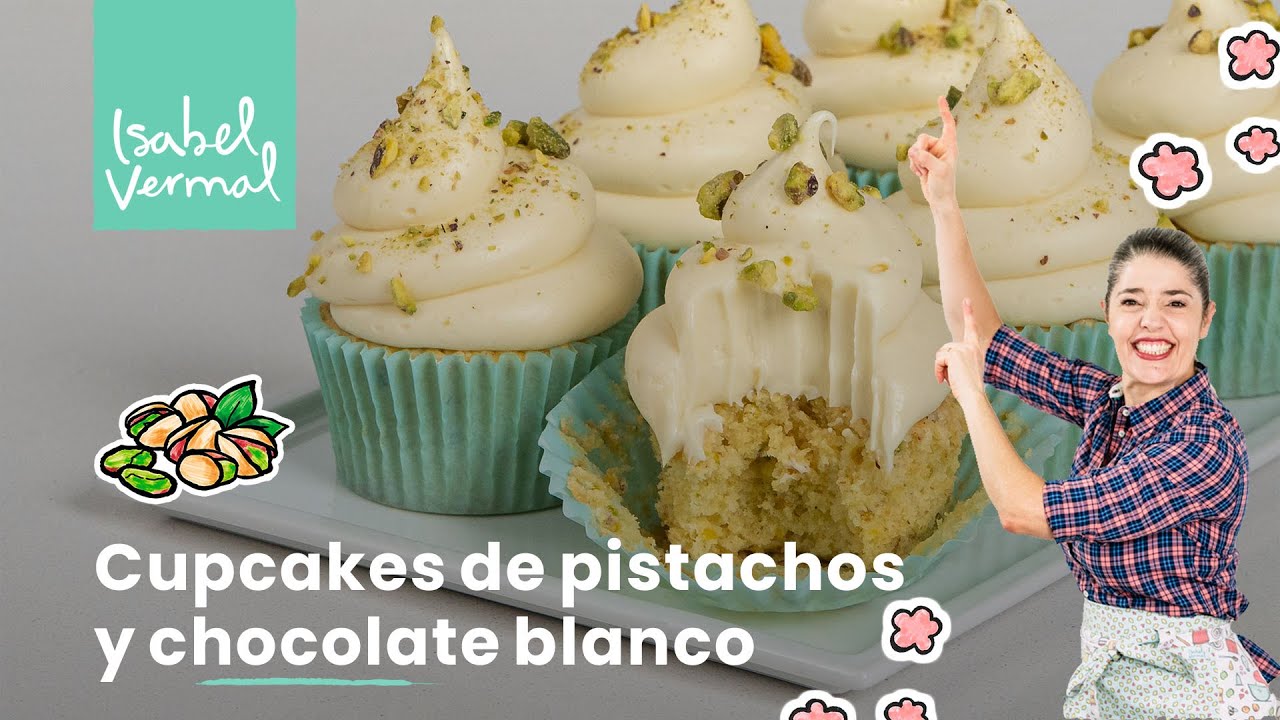 Cupcakes de pistachos y chocolate blanco