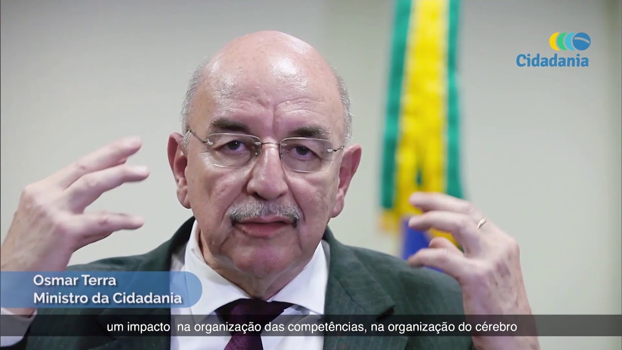 Criança Feliz