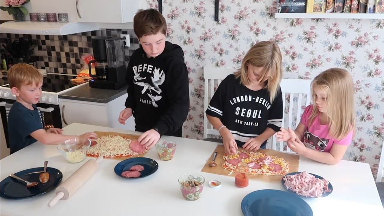 LEO&LIAS vs KYLIE&RONJA