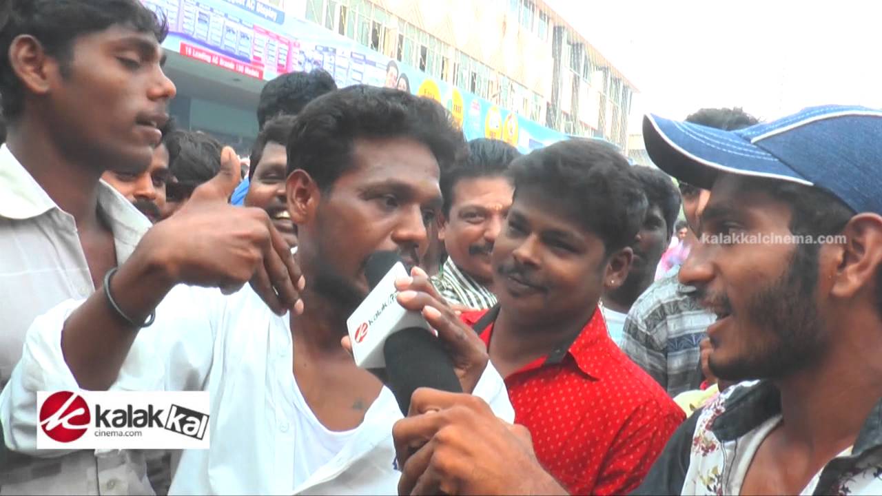 Vijay Fans Celebrate Theri FDFS