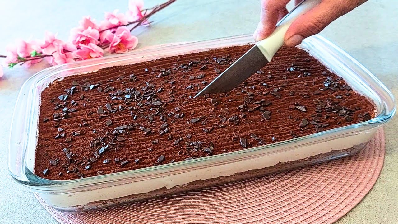 Вкуснейший пирог всего с одним яйцом! Легко приготовить, тает во рту!