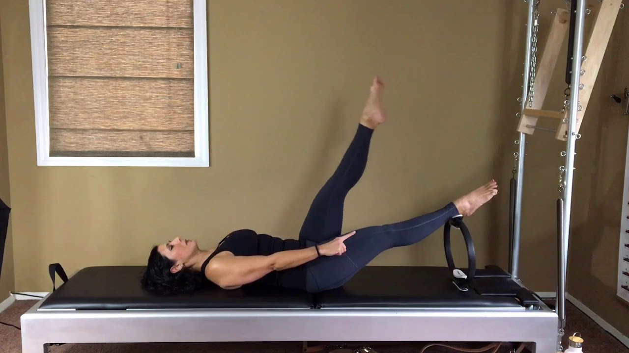 Mat Class com Magic Circle LIVE Workout