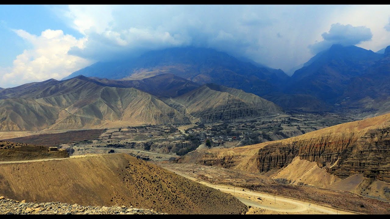 TOP OF MUSTANG  HD