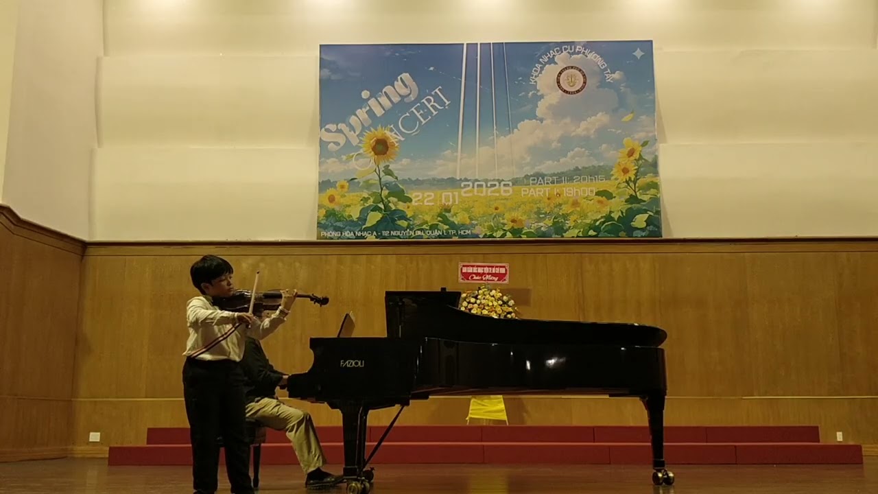 Đăng Minh -  N. Paganini Concerto N. 1 Mov .1