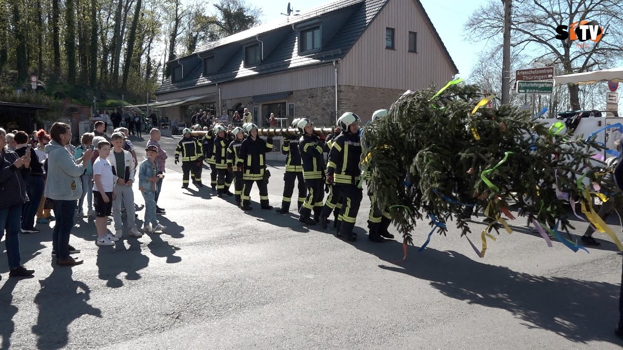 Maibaumsetzen in Ranis und Wernburg