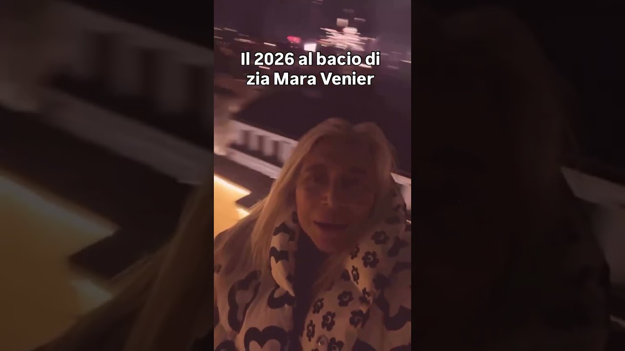 Mara Venier BACIA Nicola a Capodanno! 💕 Il momento romantico che ha fatto impazzire Roma