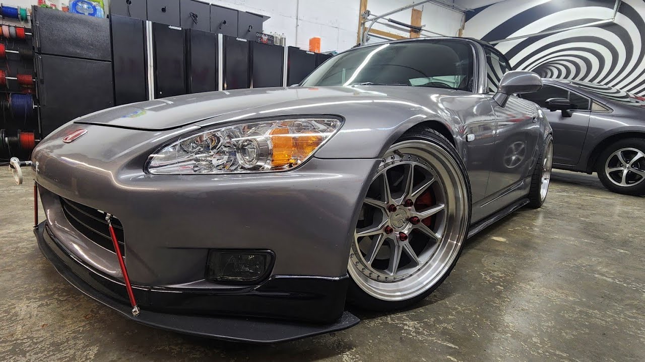 Кастомный корпус для сабвуфера Honda S2000 | Аккуратная установка в багажник