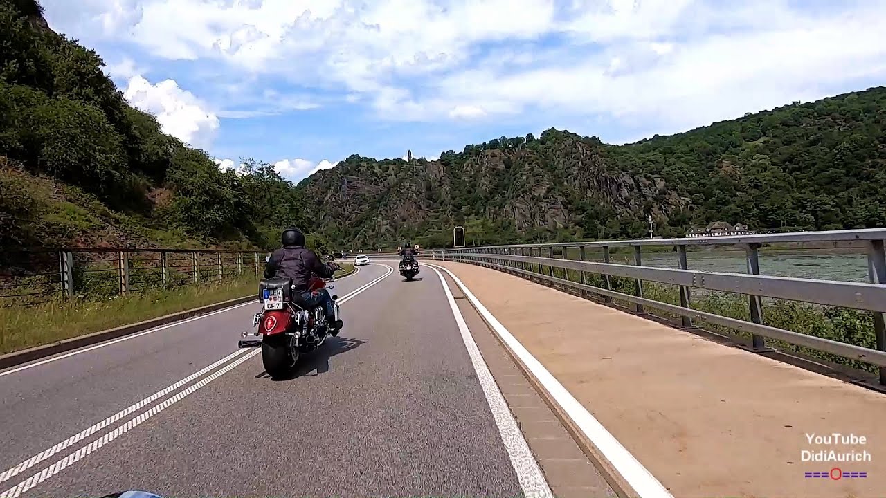 Mit dem Motorrad an der Mosel entlang, Moselpromenade, Oberwesel Rhein Fähre Loreley St. Goarshausen