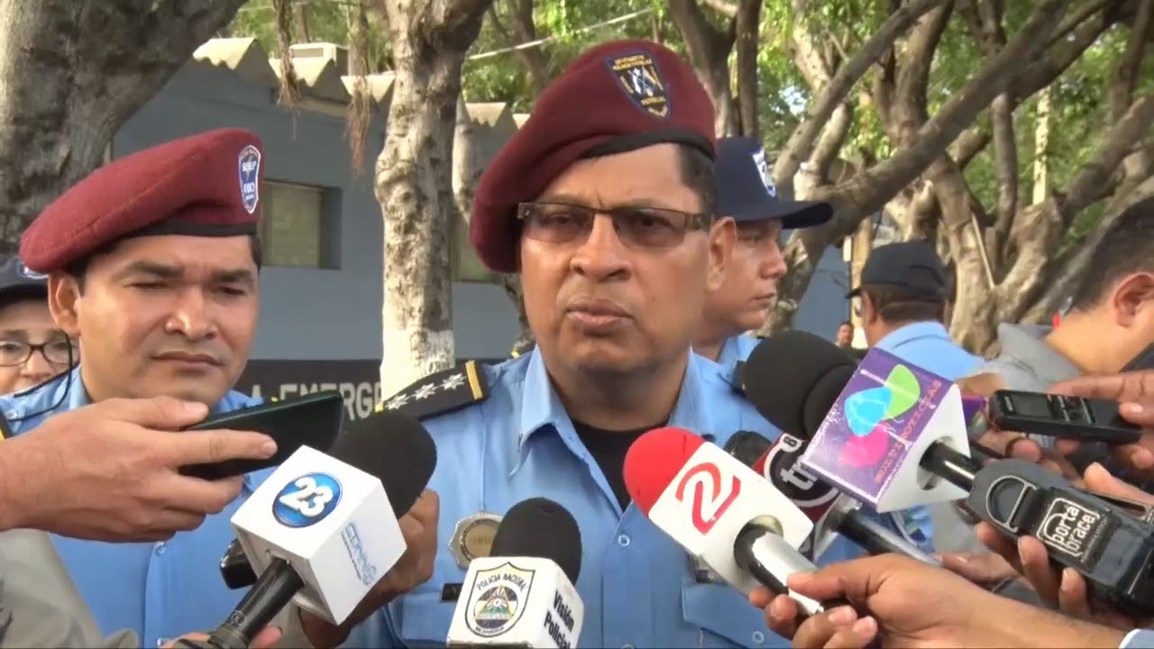 Homenaje al Comisionado Mayor Tomás  Velásquez  VP