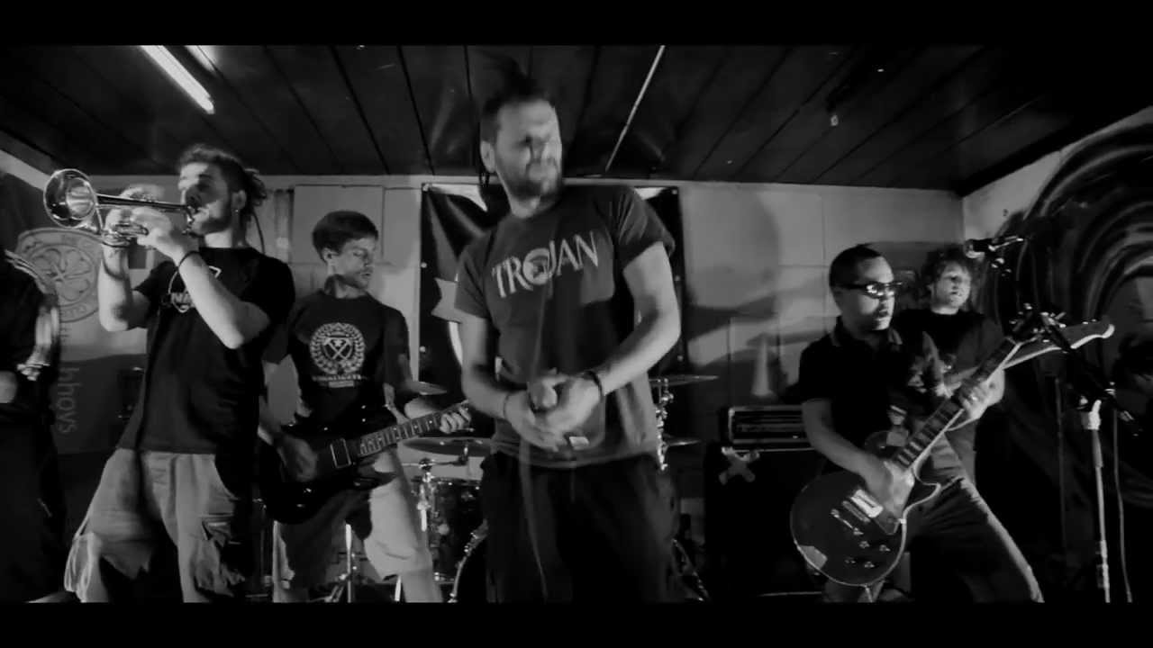 NH3 Feat. LOS FASTIDIOS & REDSKA | 