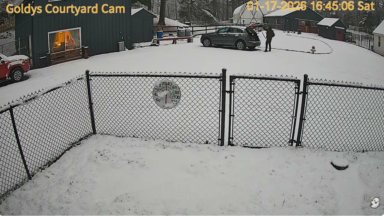 Goldy's Courtyard 333pm Nick ;430pm Benoit car to loft bld car  leaves 447pm 1172026
