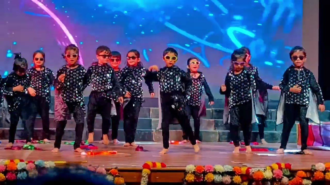 Annual day function 💃🎉 dance ka bhoot+golmal 😎 #annualfunction #dancevideo #kidsperformance #viral