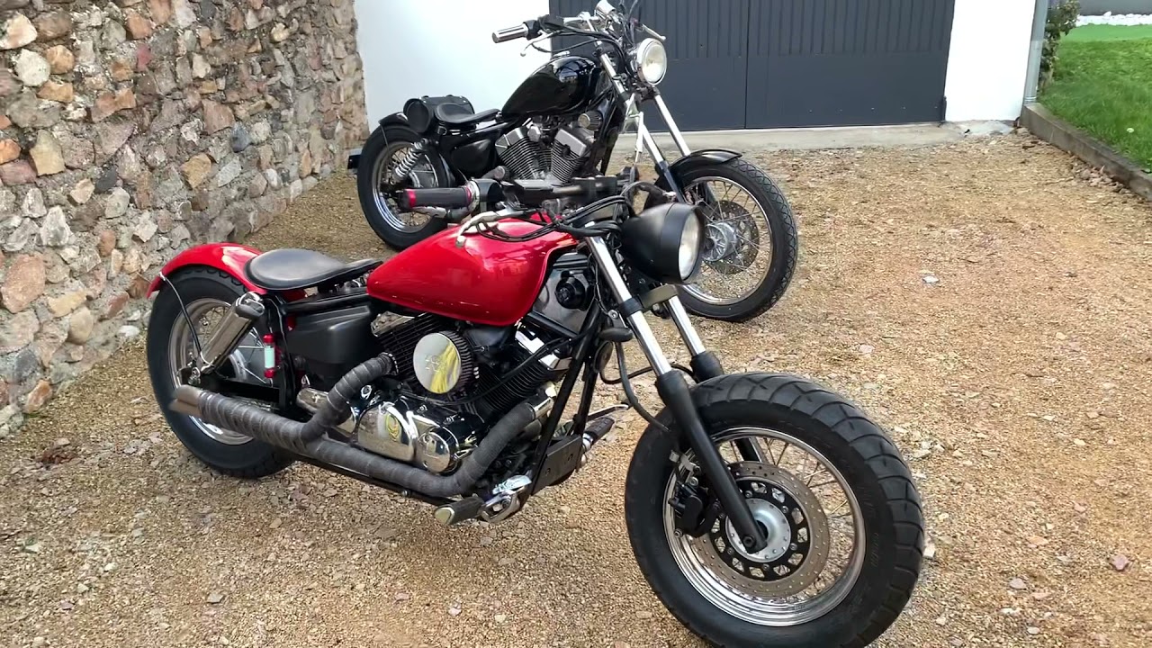 Un Virago 125  dit « Le Gekko » et un Dragstar 125 dit « Ghost Red »