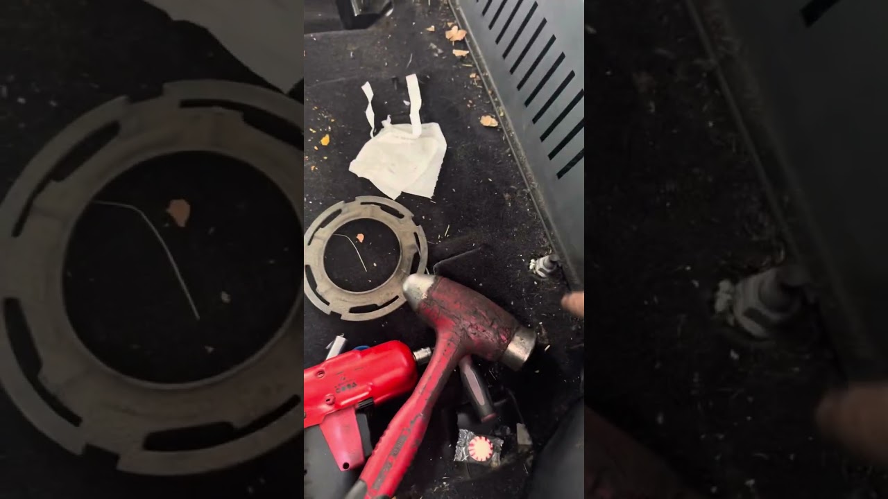 2017 jeep Cherokee fuel pump removal