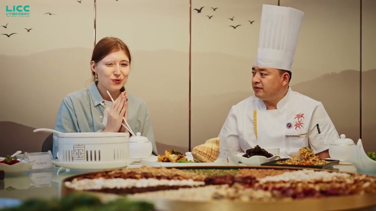 Discovering Medicinal Cuisine: Russian Student's Journey in Culinary Wellness at Liaoning
