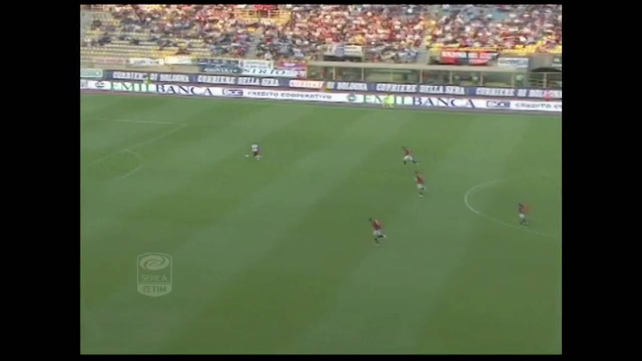 Incredibile retropassaggio di Mutarelli in Bologna-Reggina