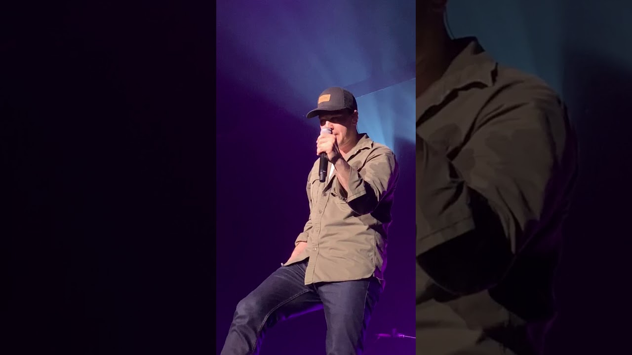 Gavin Degraw at The Paramount “Looking for your Name”