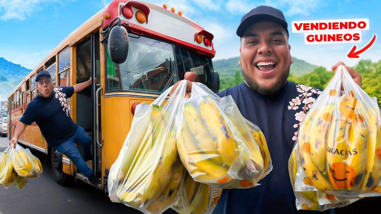 🤭VENDIENDO GUINEOS en las CALLES de EL SALVADOR *nos subimos a los buses*