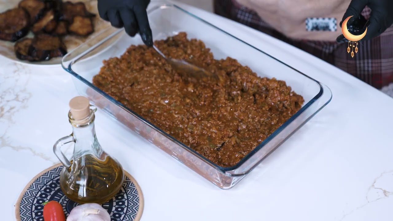 مسقعة الباذنجان مع البطاطا المهروسة