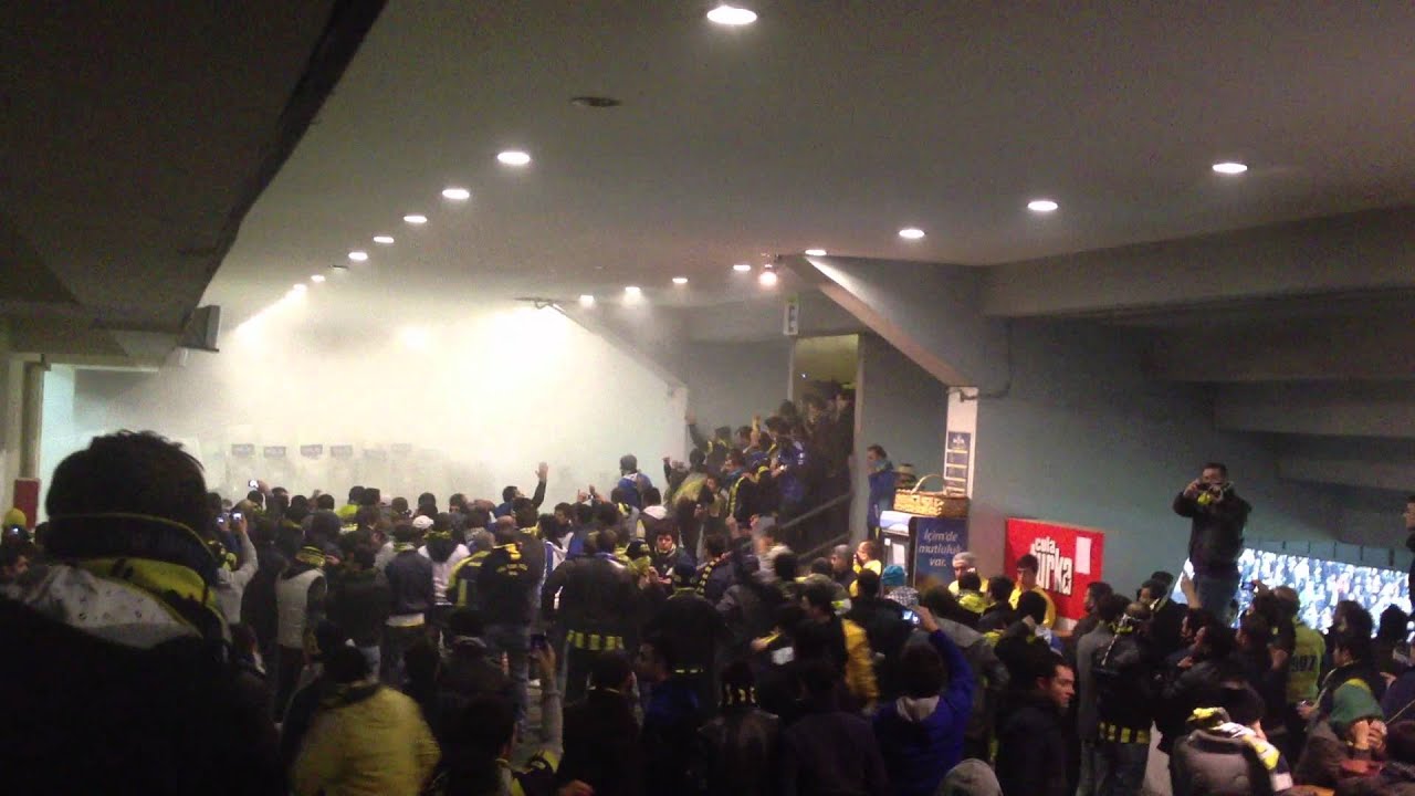 05.02.2012 Fenerbahce - BJK Migros Koridor 2 GFB