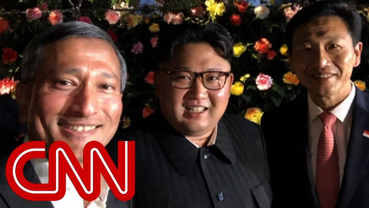 Kim Jong Un tours Singapore ahead of summit