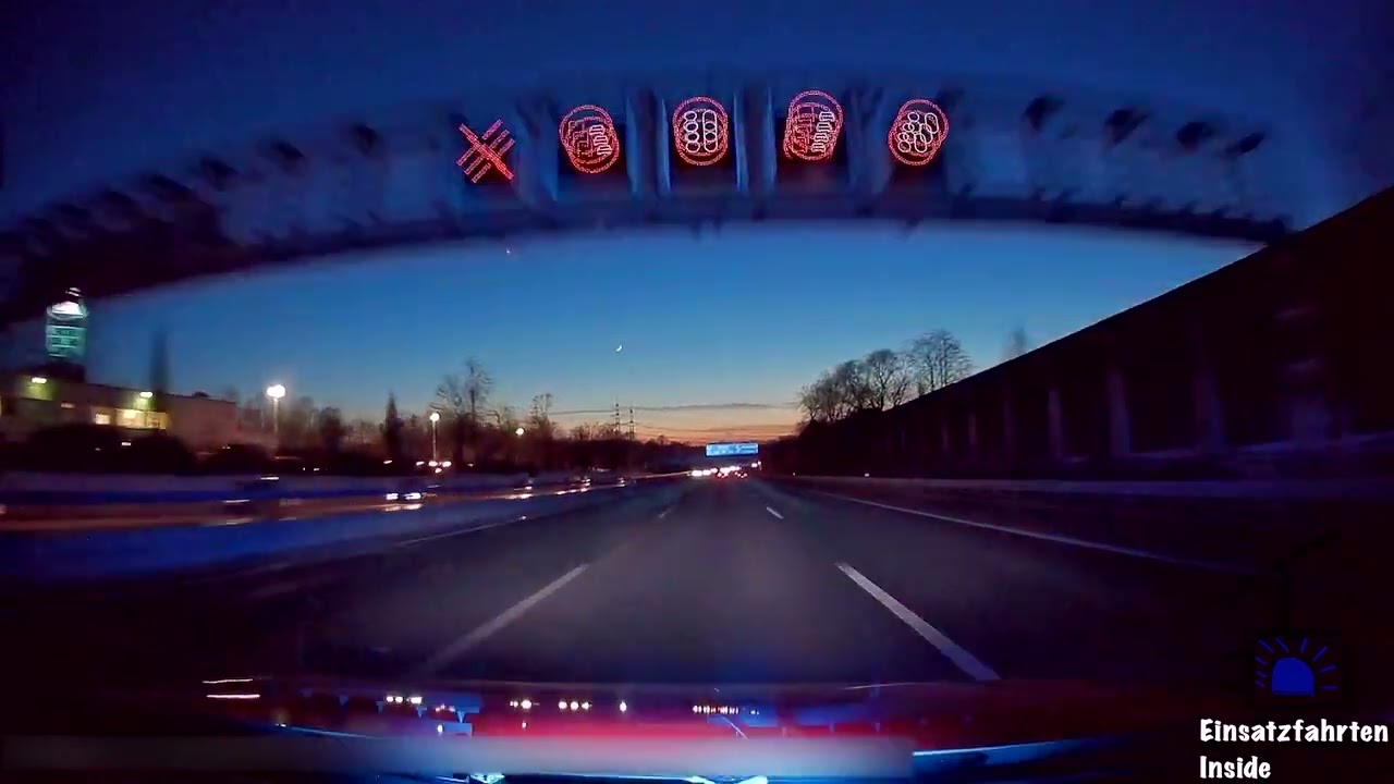 [SCHNEECHAOS IM RUHRGEBIET!]❄️🌨️🚨🚑 Einsatzfahrt nach heftigen Schneefällen nach Essen! [INSIDE VIEW]