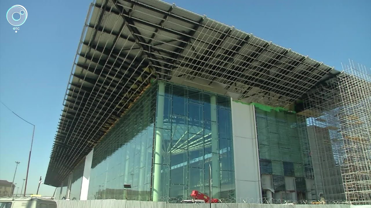 Стеклянный фасад и новейшая багажная система. Когда новый терминал в 