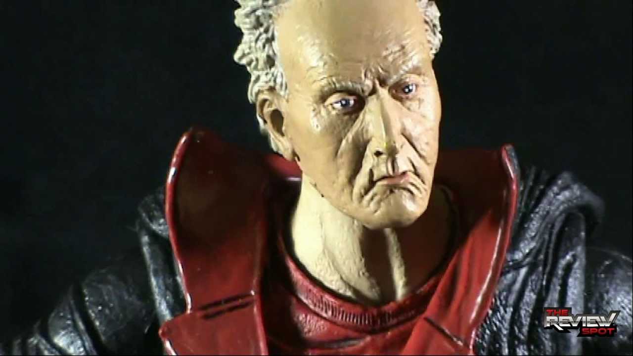 Toy Spot - Neca Cult Classics Hall of Fame Saw II Jigsaw Killer