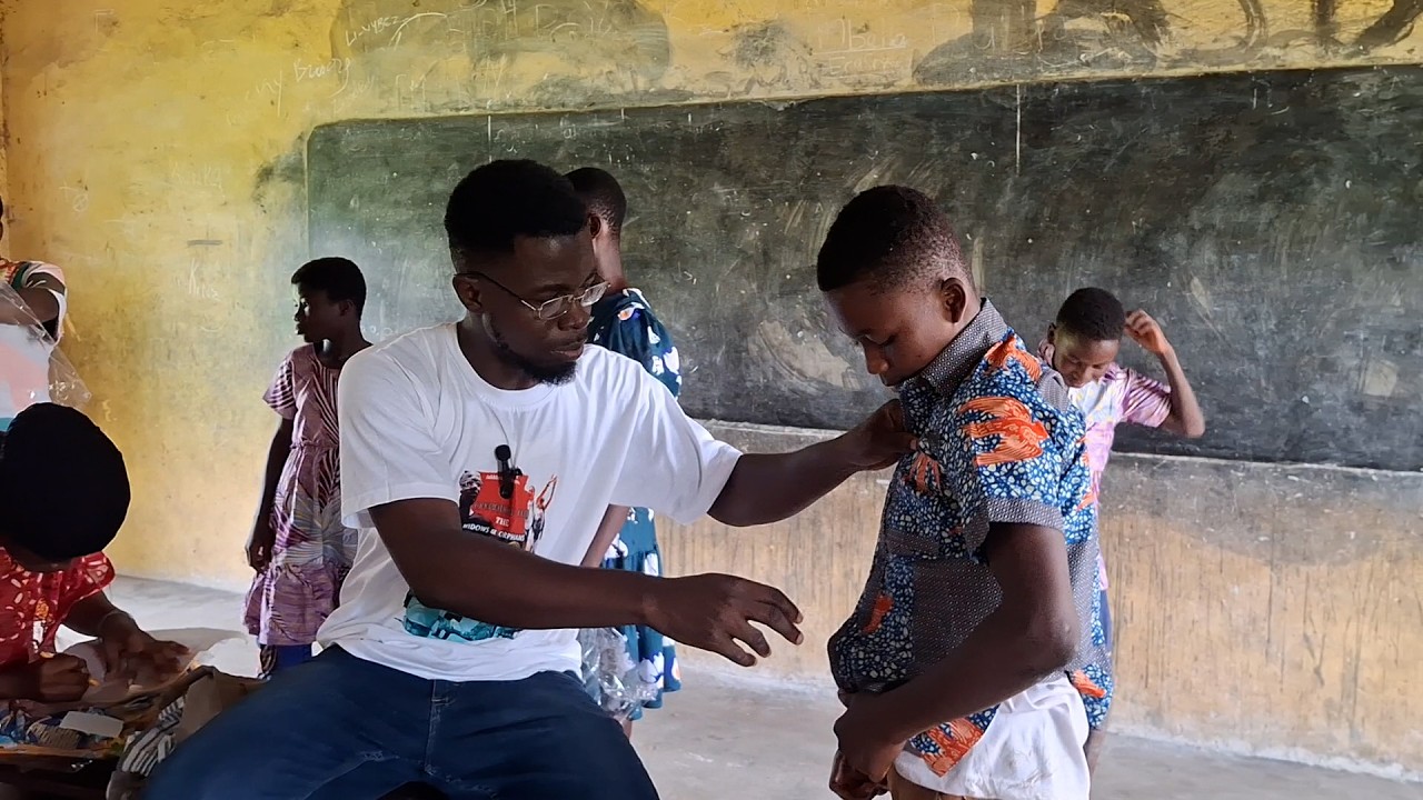 I Brought Fabrics & a Tailor to a Village… What Happened Next Will Touch You ❤️