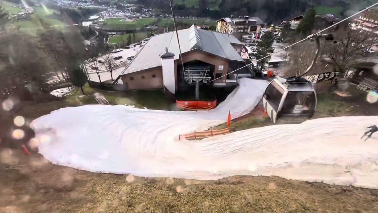 Alpendorf Gondelbahn Talfahrt