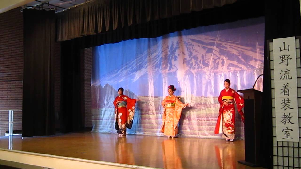 Kimono Fashion Show & Lecture at Torrance Culture Festival