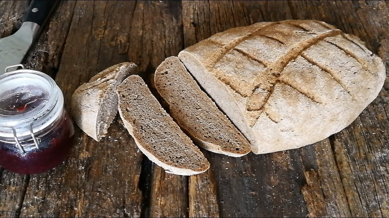 Pane di SEGALE fatto in casa
