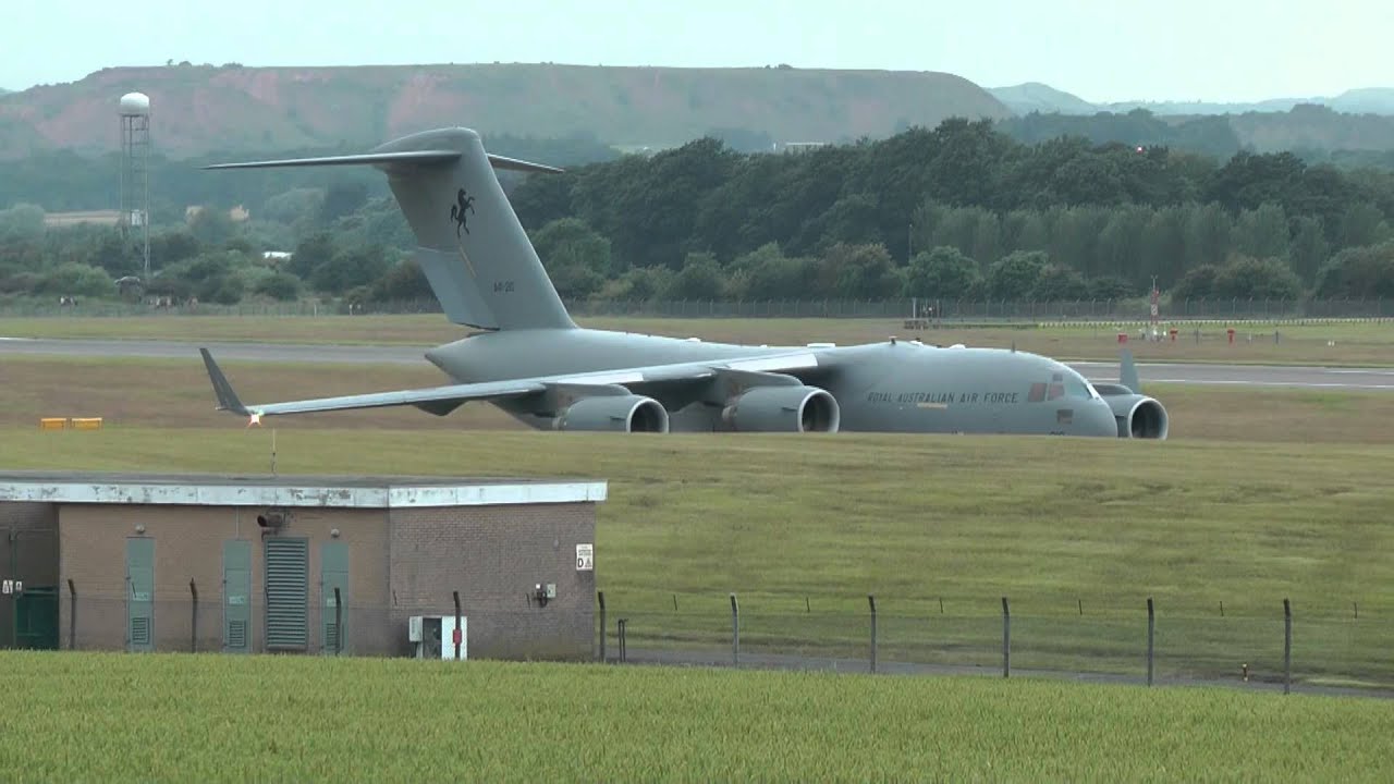 Australian C17 Globemaster III departing EDI