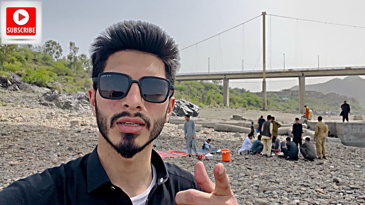 Eid ul fitr 🥘🥗🥂 Day 2 Outing with Relatives Attock Bridge