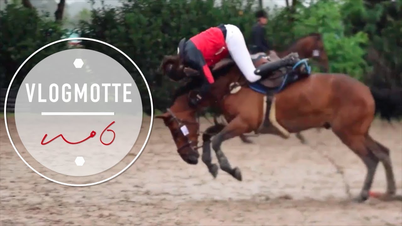 [ Vlogmotte n°6 ] Chute de Lou au paddock et 2° manche!