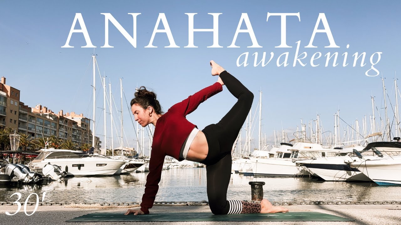 𝐉𝐨𝐮𝐫 𝟑 : 𝐋𝐨𝐯𝐞 𝐒𝐭𝐨𝐫𝐲 ❋ 𝐴𝑛𝑎ℎ𝑎𝑡𝑎 𝐴𝑤𝑎𝑘𝑒𝑛𝑖𝑛𝑔 ❋ Yoga pour ouvrir ton coeur et développer ton amour.