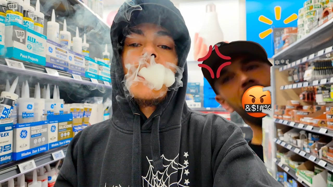 THIS DUDE ATTACKED ME IN WALMART