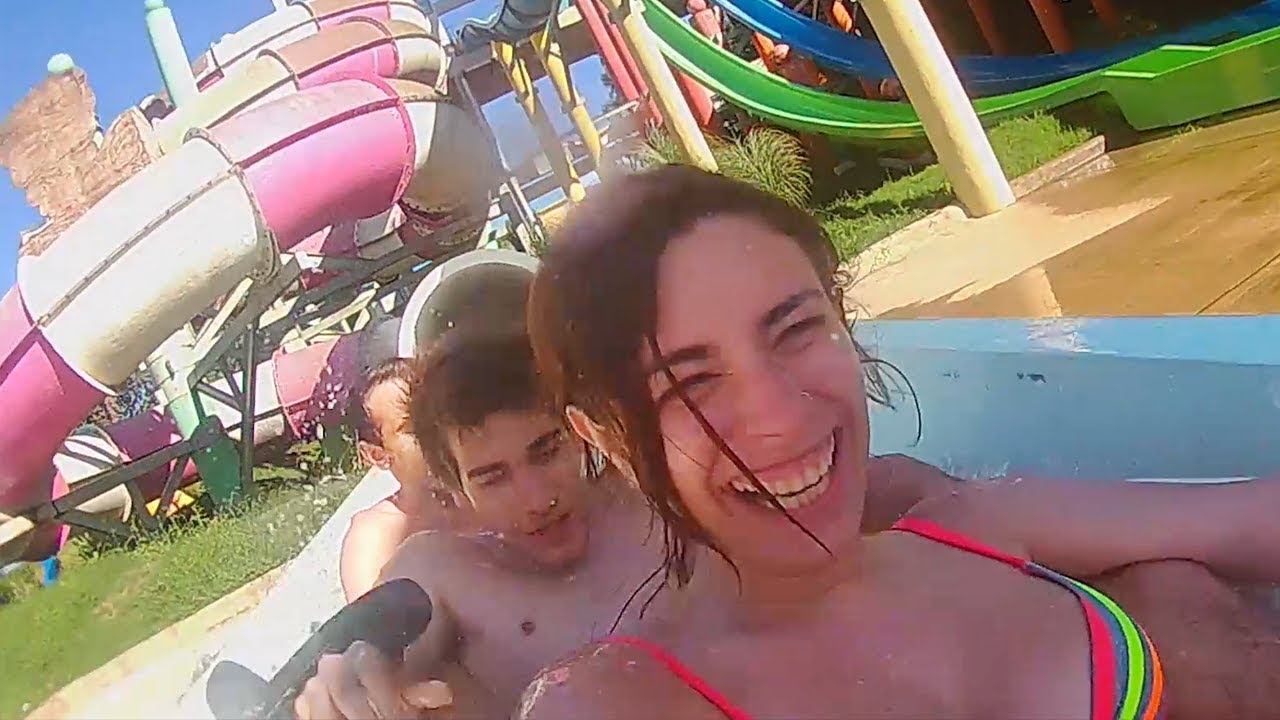 VAMOS A UN PARQUE ACUATICO *NOS LASTIMAMOS... OTRA VEZ*