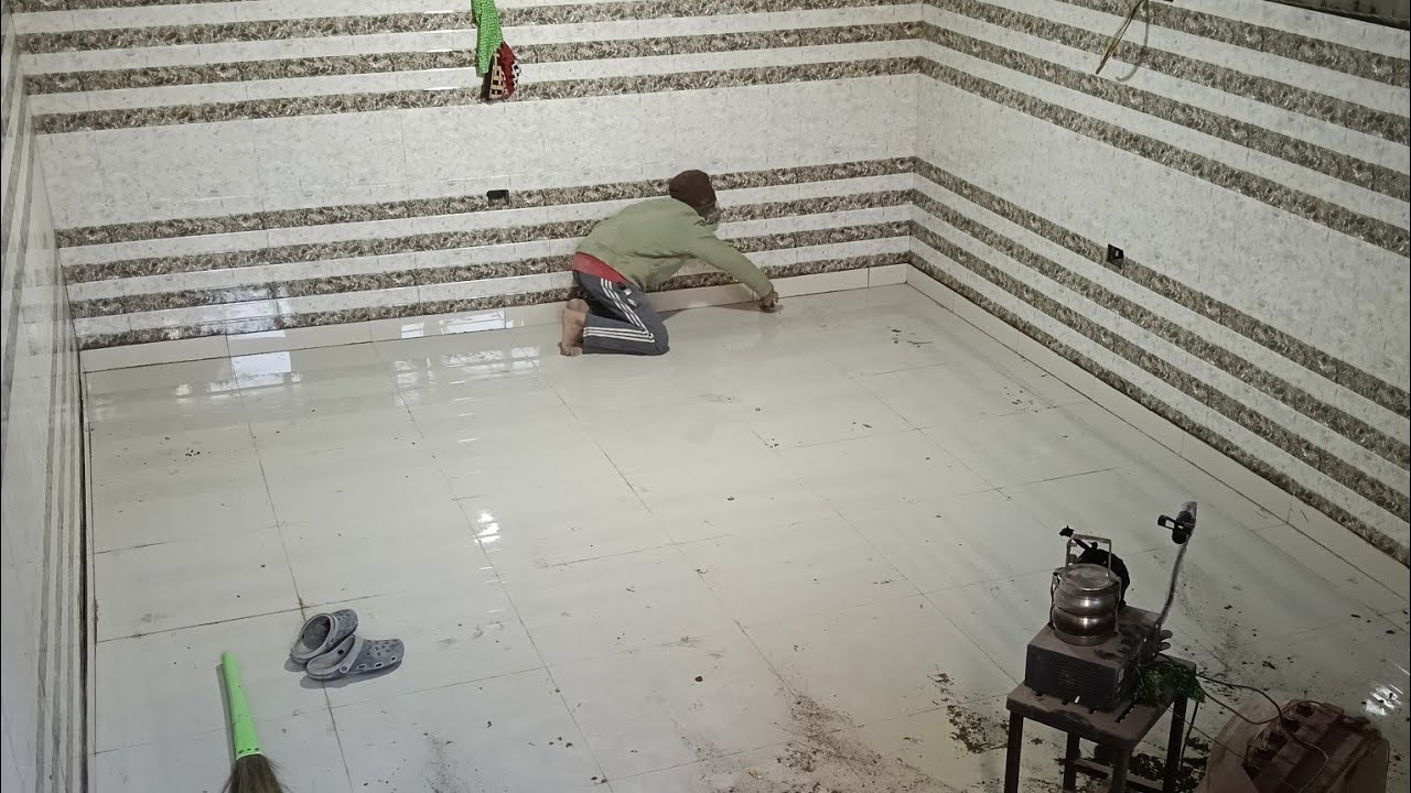 How to install double charge tiles in the master bedroom? Full video? #youtubeshorts #floortiles 