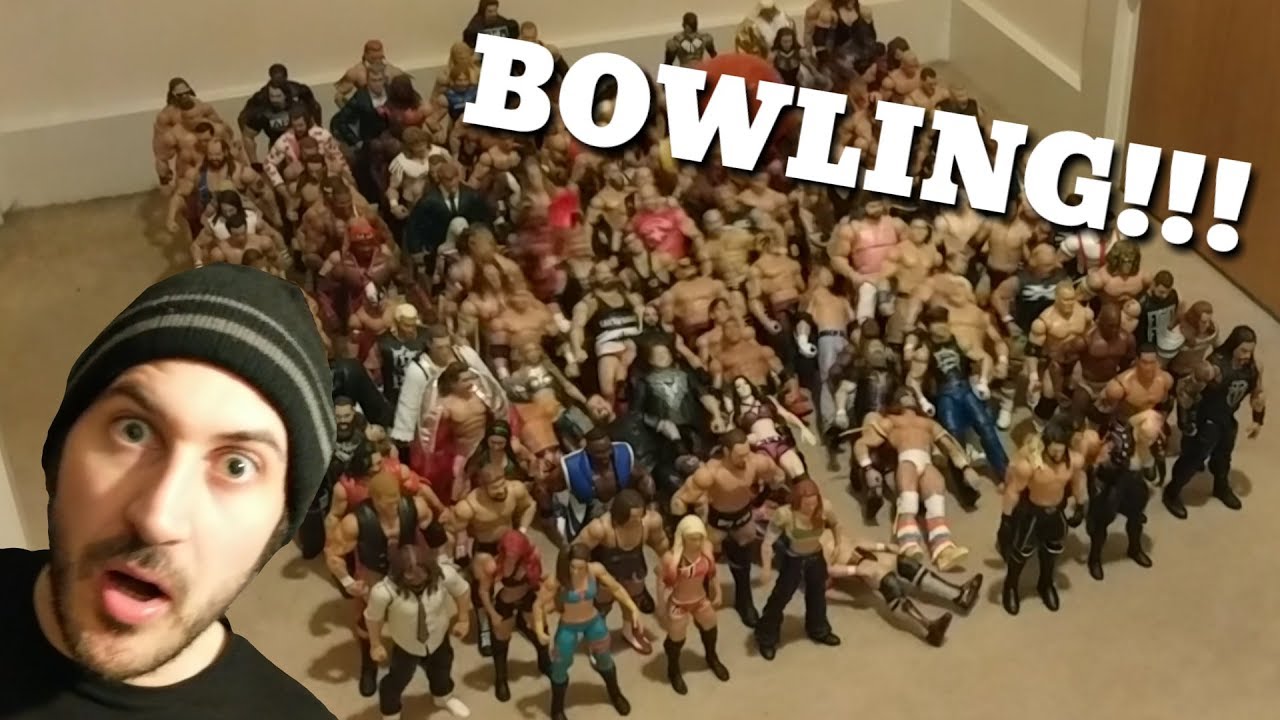 BOWLING WITH WWE MATTEL WRESTLING FIGURES!!!