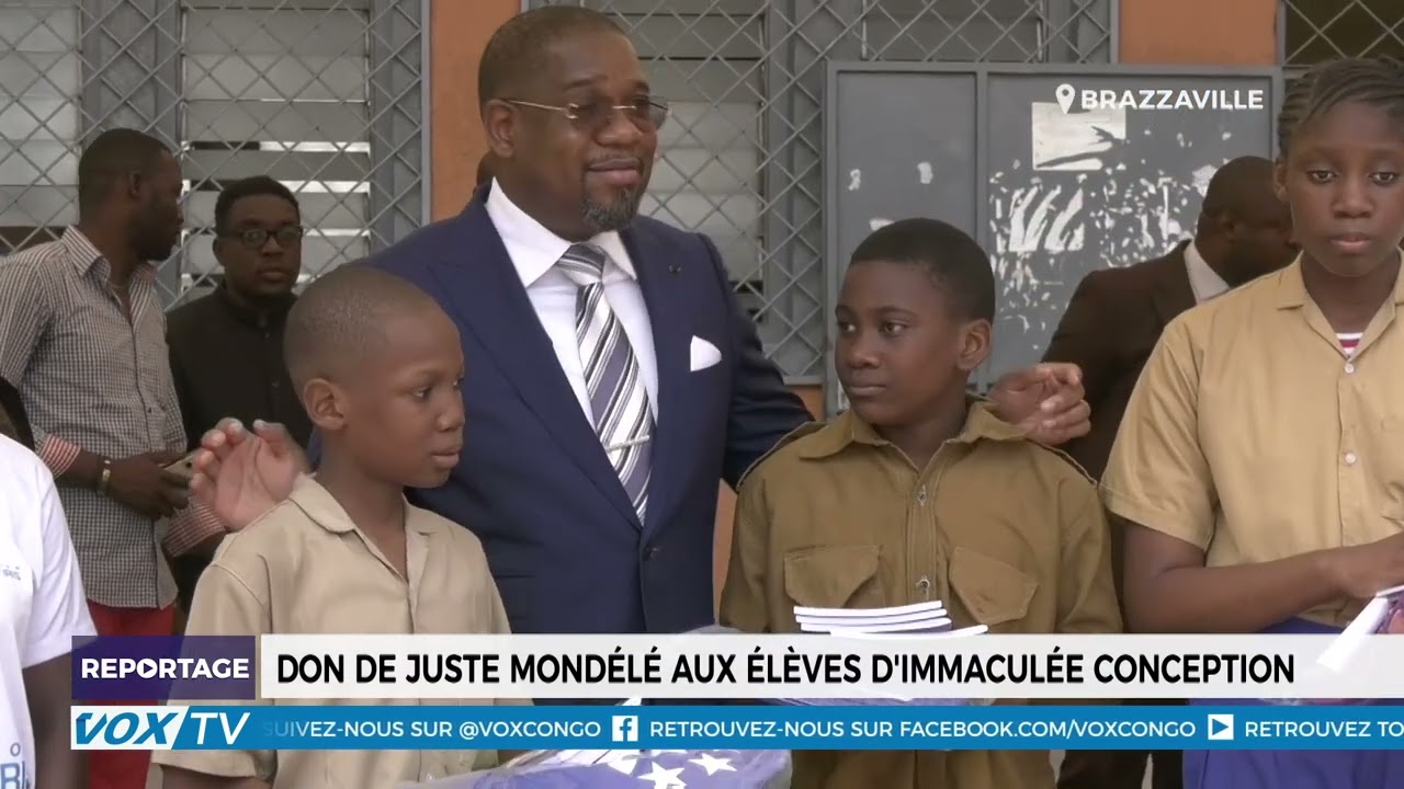 Don de Juste Mondélé aux élèves d'Immaculée conception
