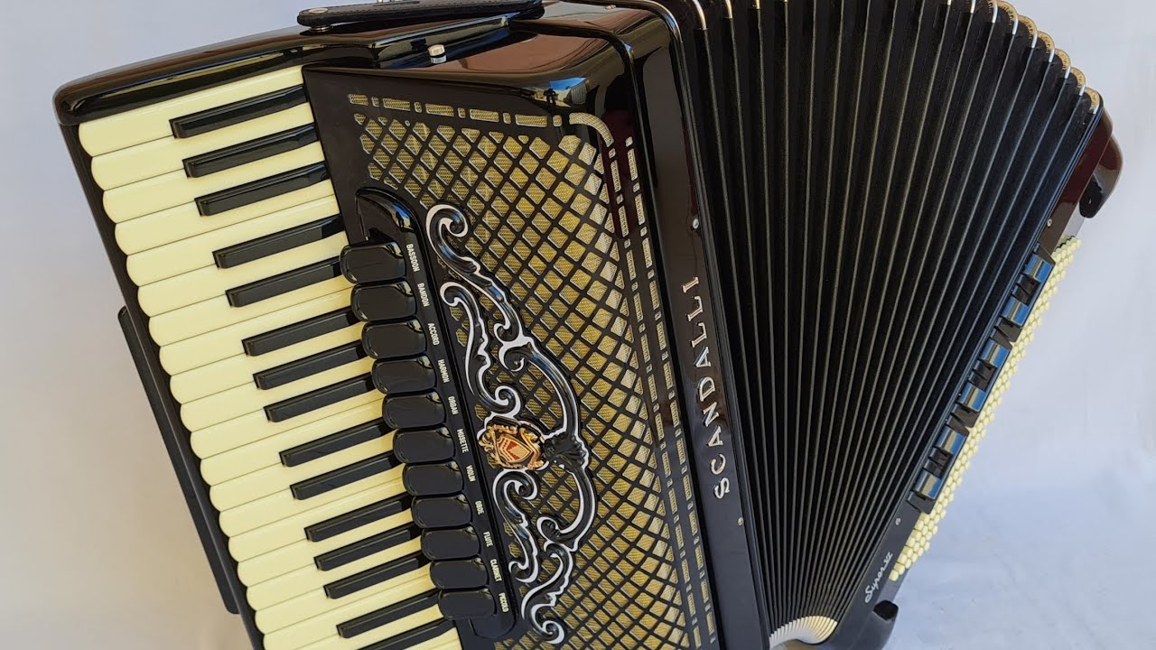 (VENDIDA) Acordeon 120 baixos Scandalli Super VI Nova